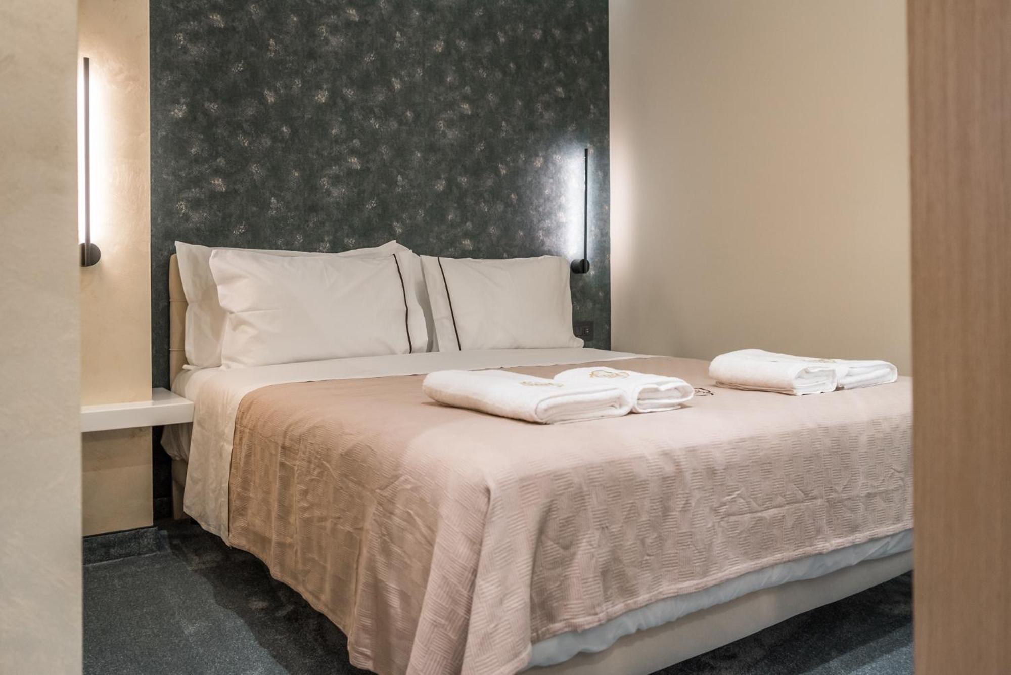 Piazza Luxury Apartments Tirana Eksteriør billede