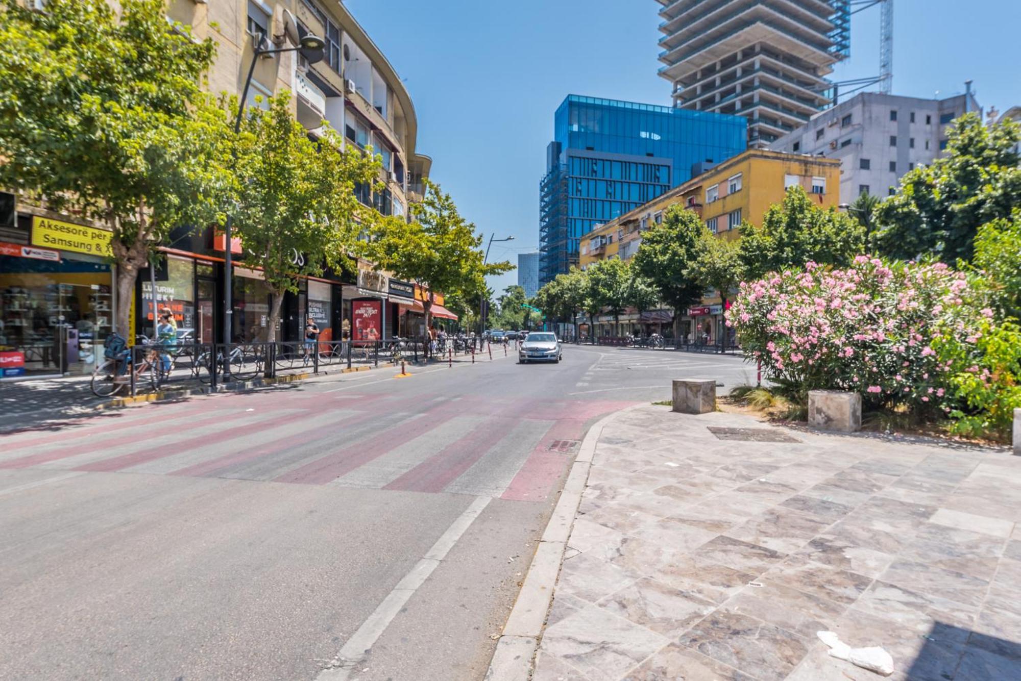 Piazza Luxury Apartments Tirana Eksteriør billede